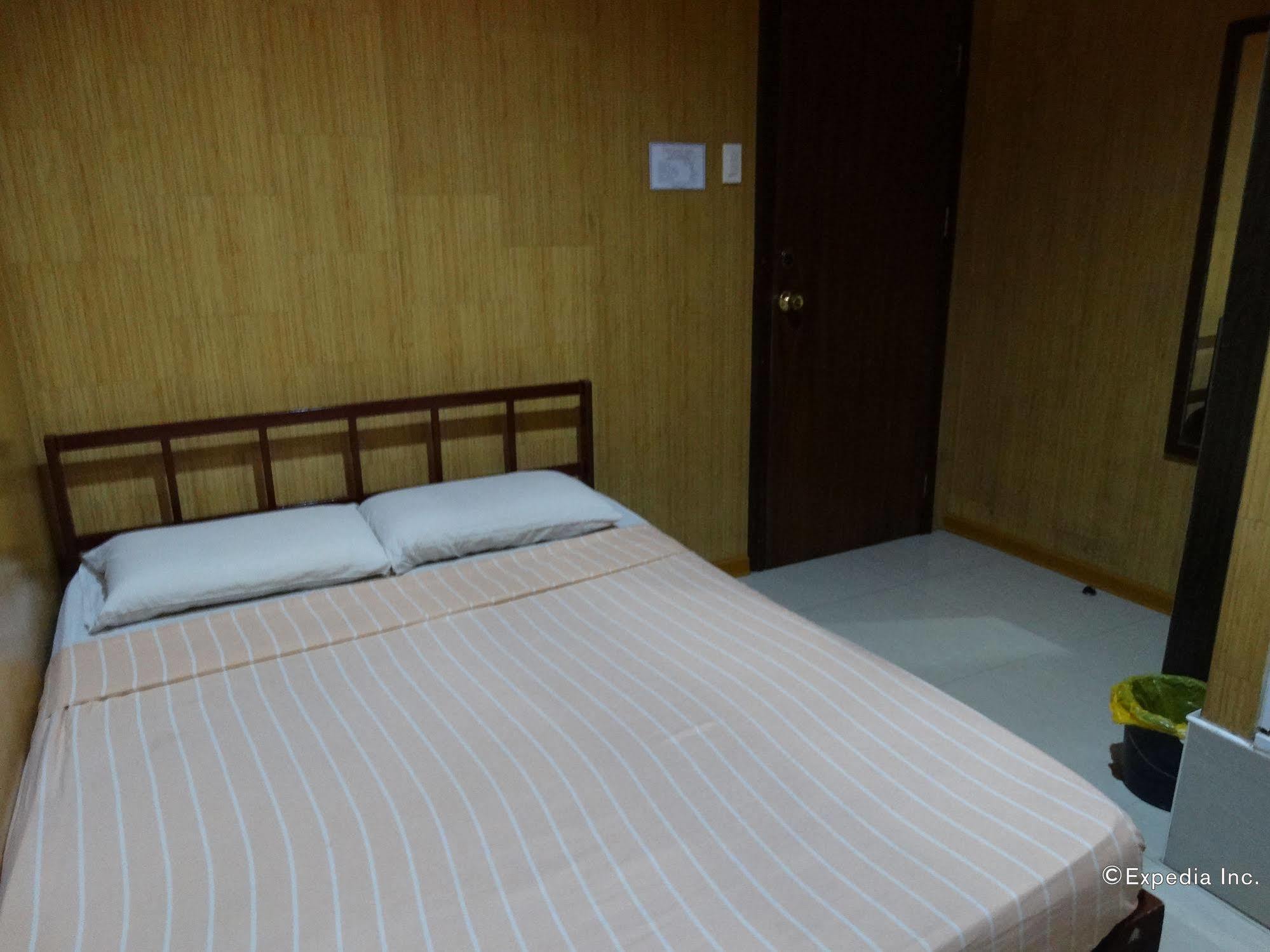 Daylight Inn Davao Exterior photo