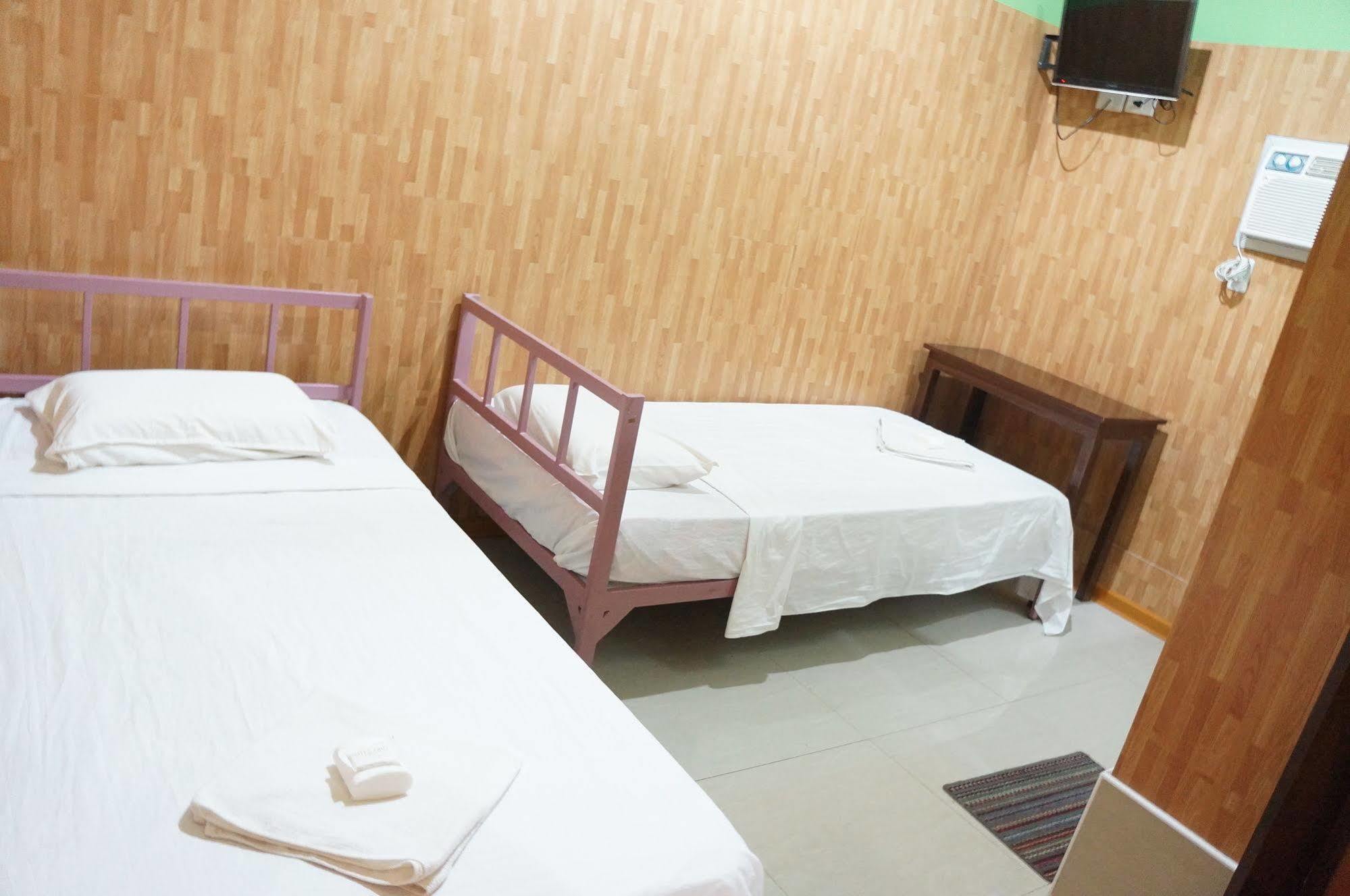 Daylight Inn Davao Exterior photo