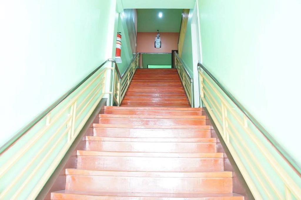Daylight Inn Davao Exterior photo