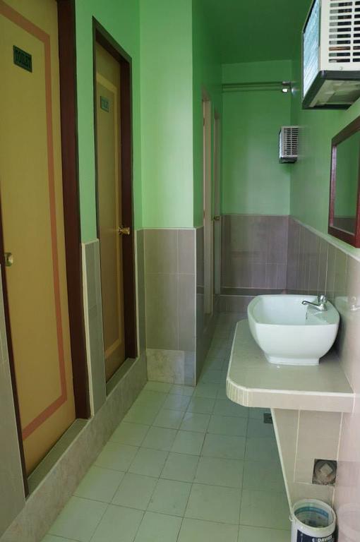 Daylight Inn Davao Exterior photo